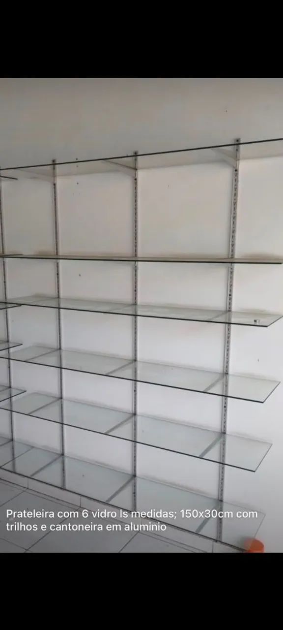 Prateleiras de vidro 