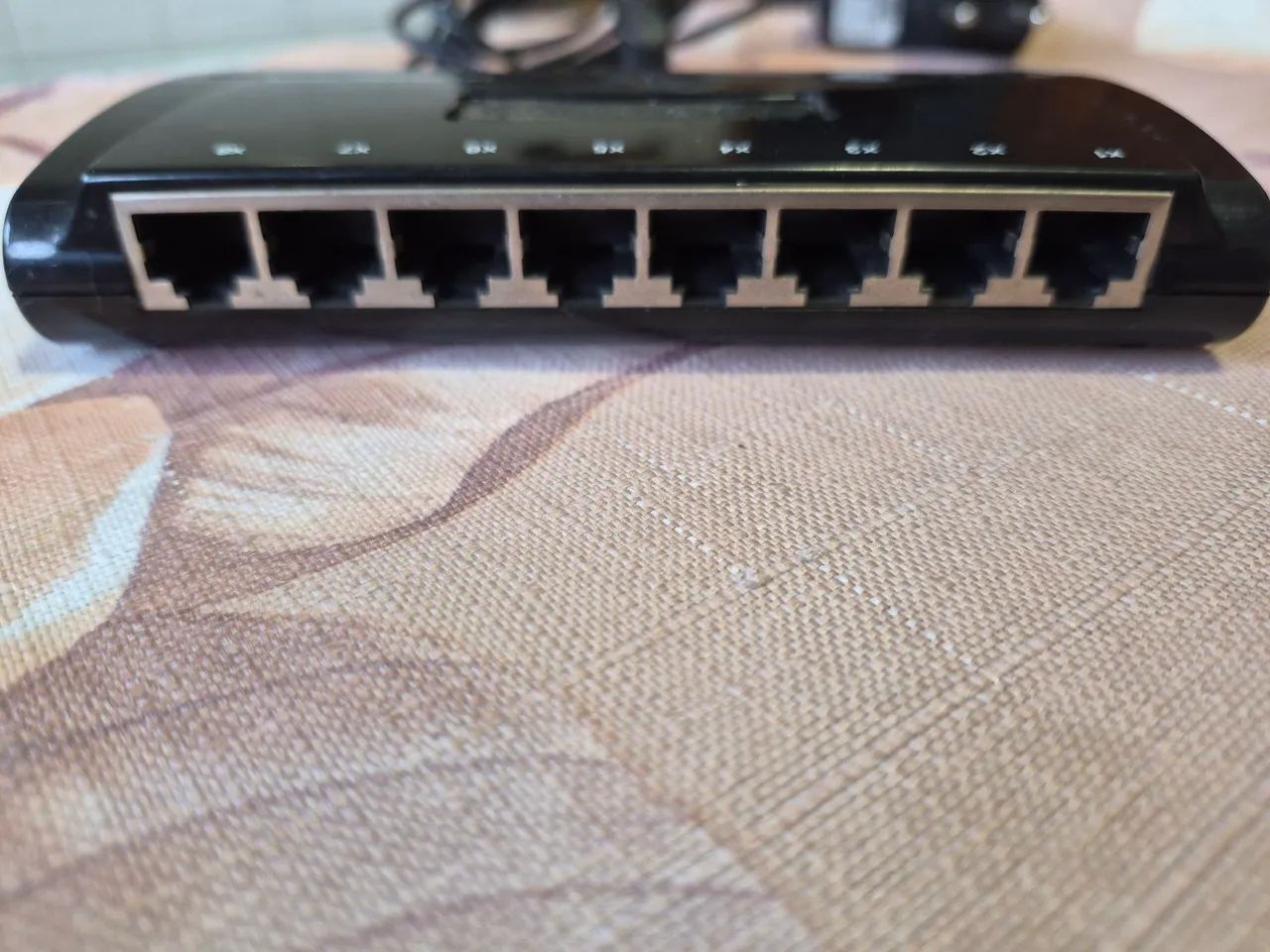 Switch de Rede 8 Portas 10/100 Mbps - Foto 3
