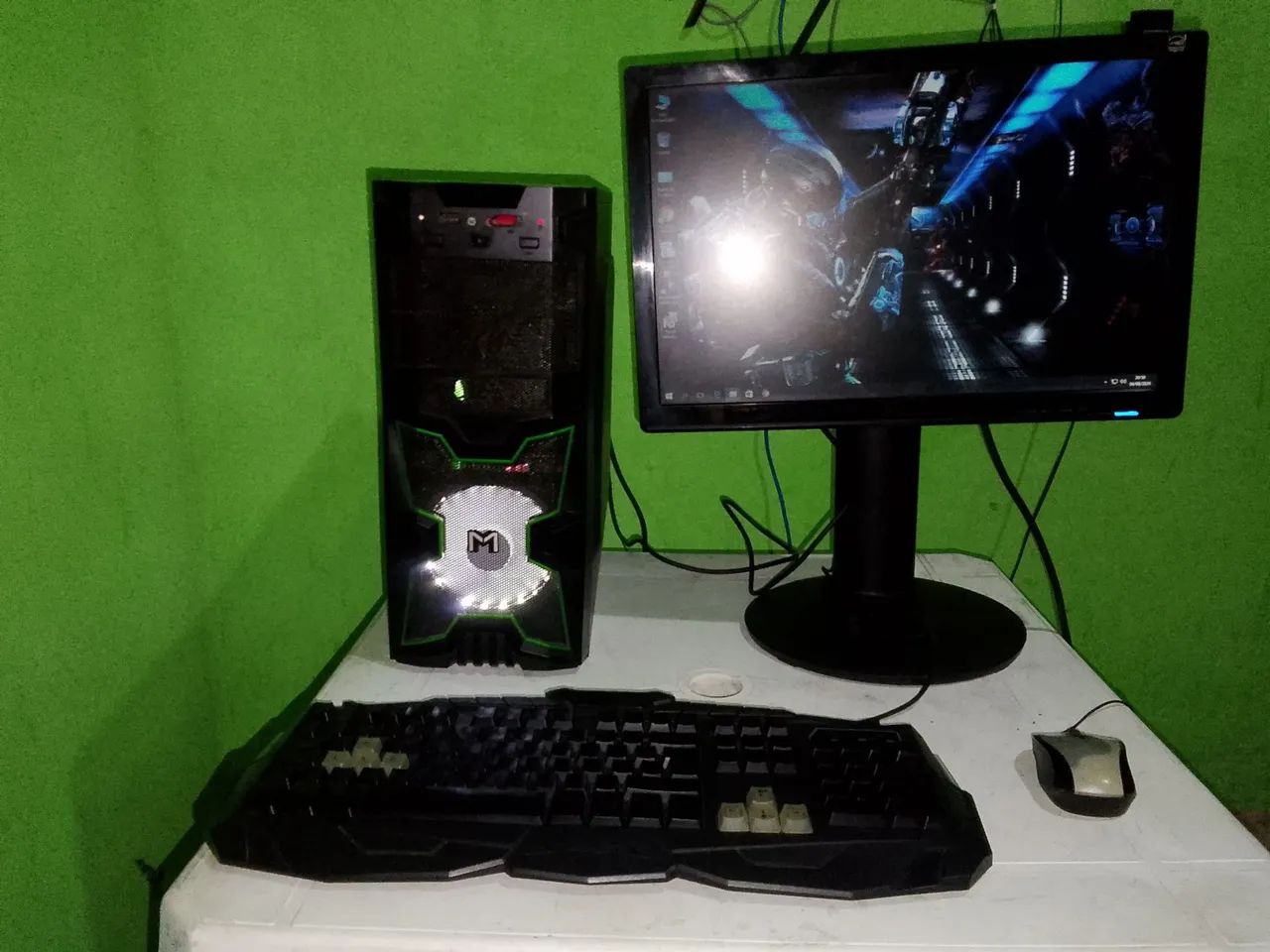 CPU completa core i5 + tela 19 polegadas