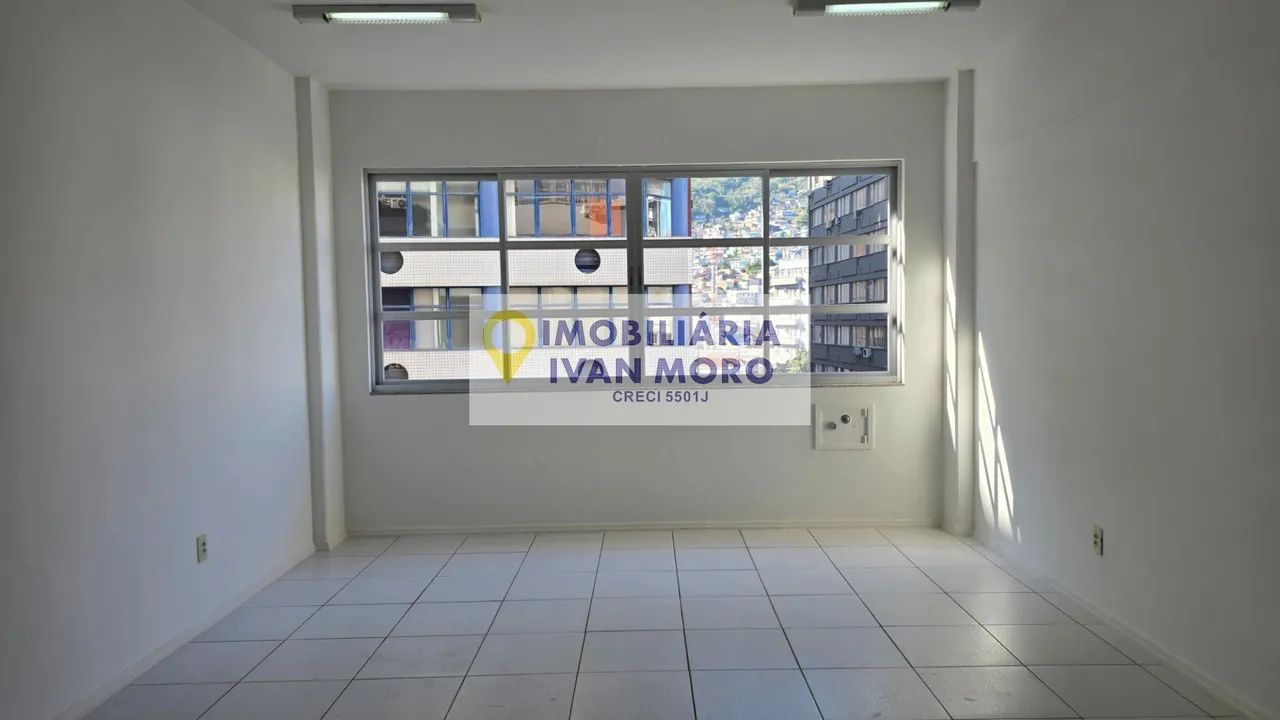 Sala Comercial à venda no Centro - Florianópolis } - Foto 2