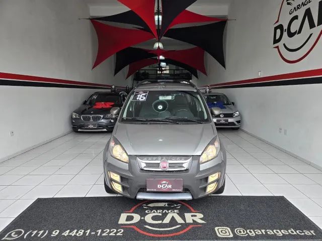 Fiat Idea Adv./ Adv.lock.dualogic 1.8 Flex 5P 2016 - Foto 2