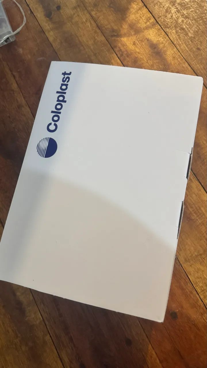 Caixa com 30 bolsas para colostomia - Foto 4