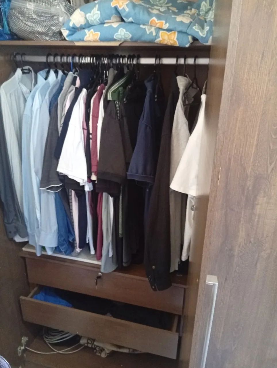 Guarda roupas 6 portas  - Foto 2