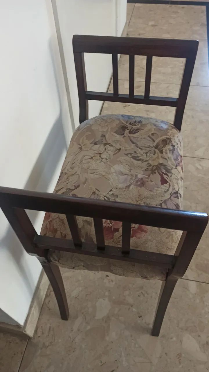 Banqueta antiga em madeira maciço  - Foto 4