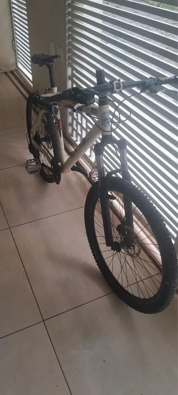 Bicicleta  - Foto 3