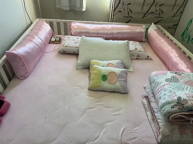 Cama 200x200 crianças com colchão 