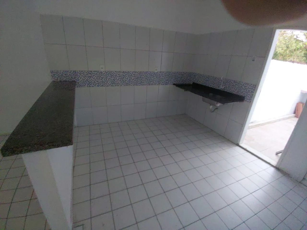 Alugo casa Turu