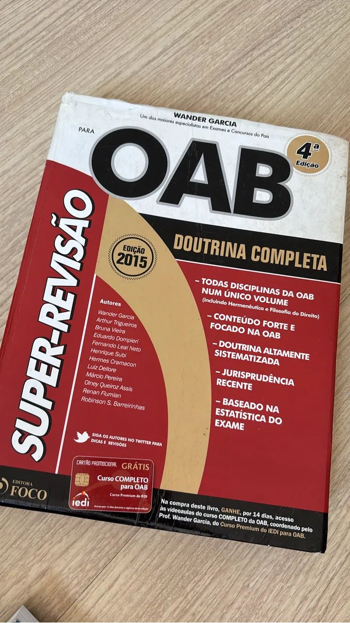Livros de Direito.