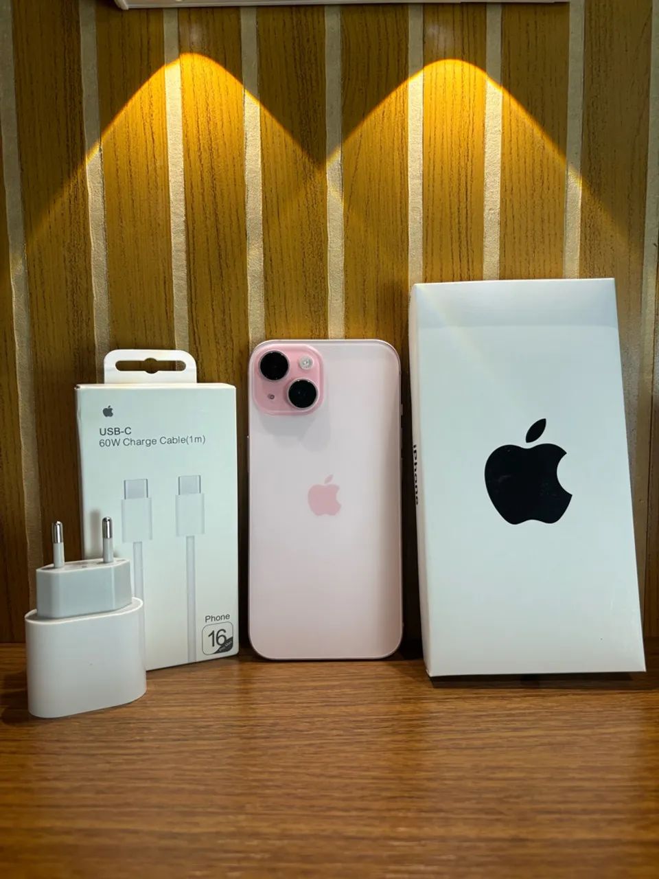 iPhone 15 PERFEITO
