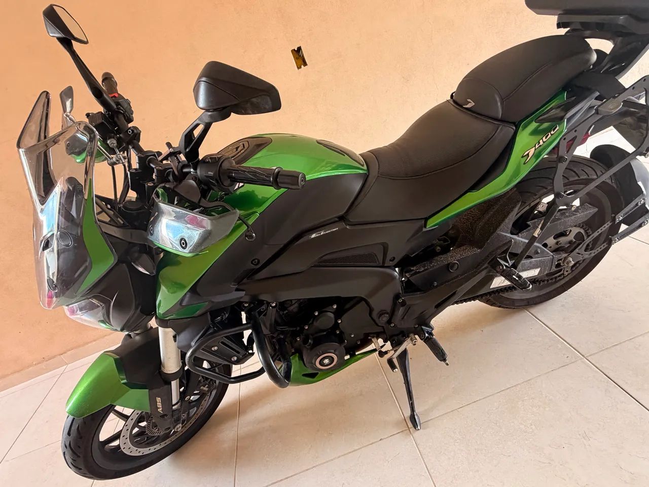 Dominar 400 com 3 baús incluso. - Foto 5