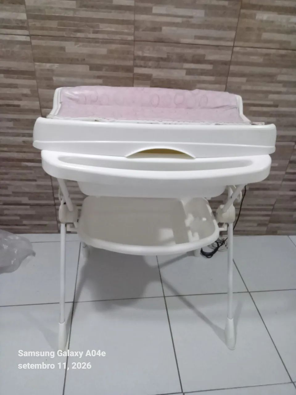 Banheira burigotto bem conservada 