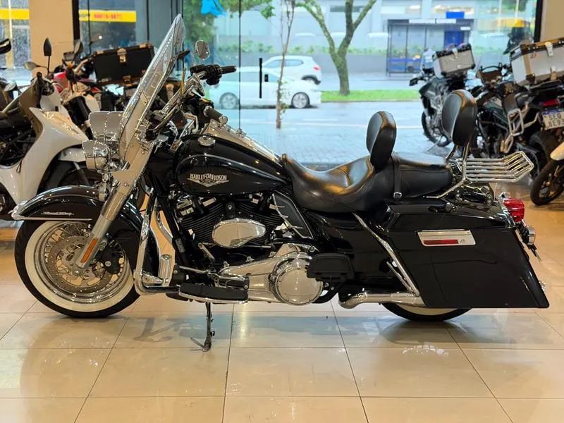 HARLEY-DAVIDSON FLHRC 2017 - Foto 5