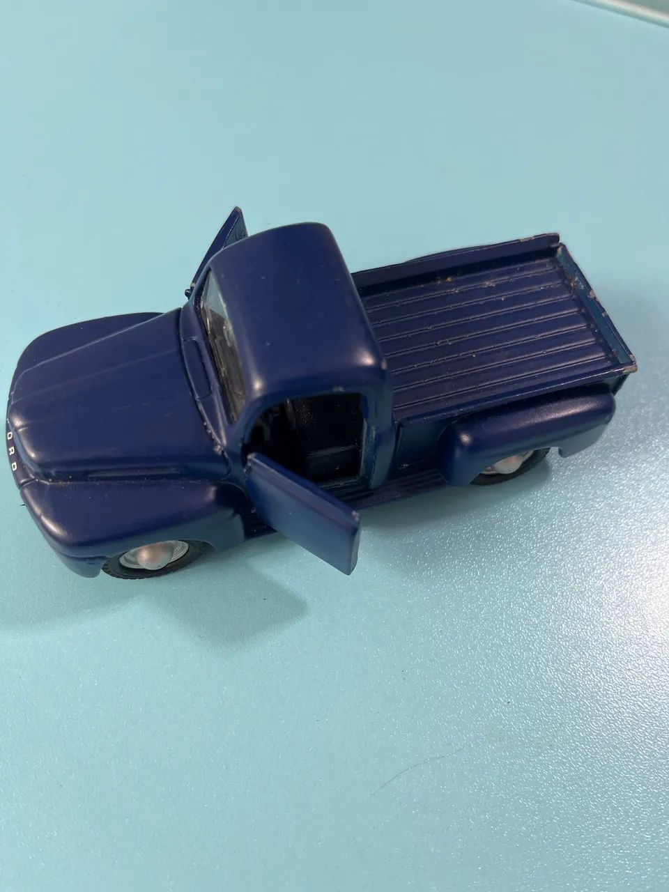 Carrinho miniatura Maisto 1948 Ford Pick-up  - Foto 2