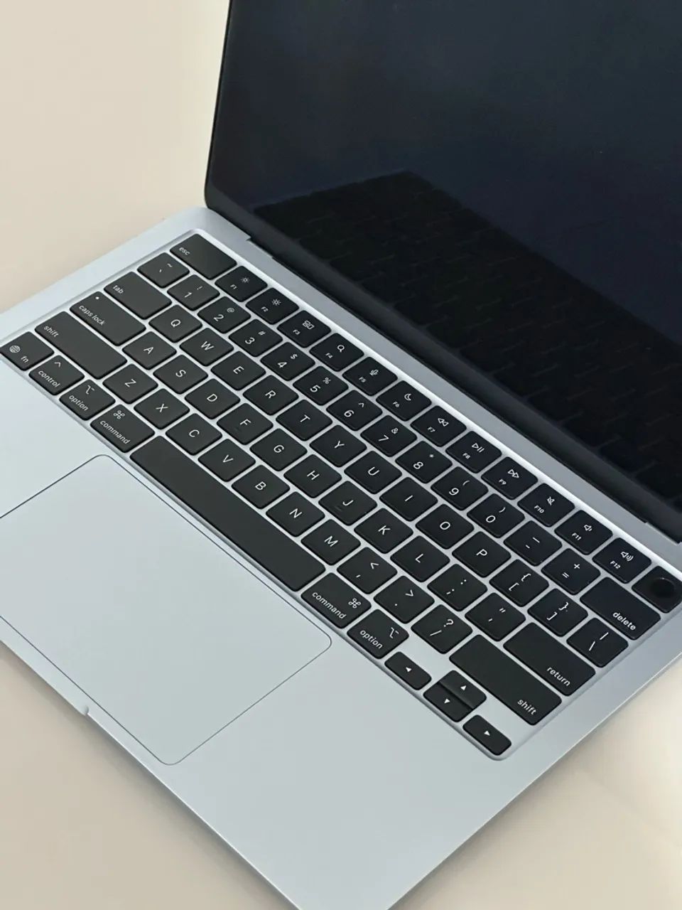 MacBook Air M4 2025 - Azul Céu | 13 polegadas - Foto 3