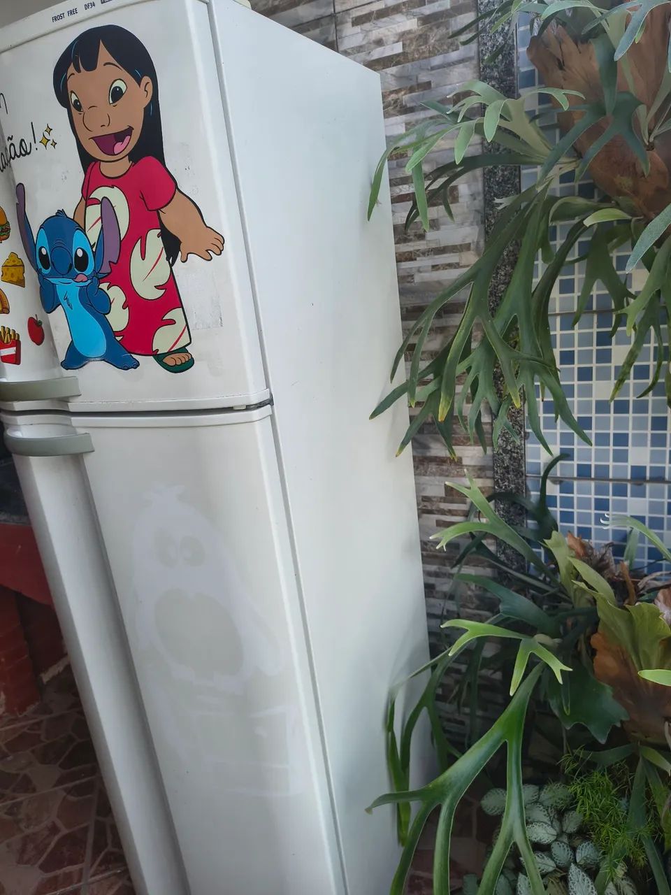 Vendo Geladeira com Defeito - Foto 2