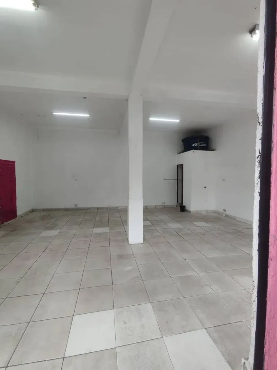 Salão Comercial em Jandira - Foto 2