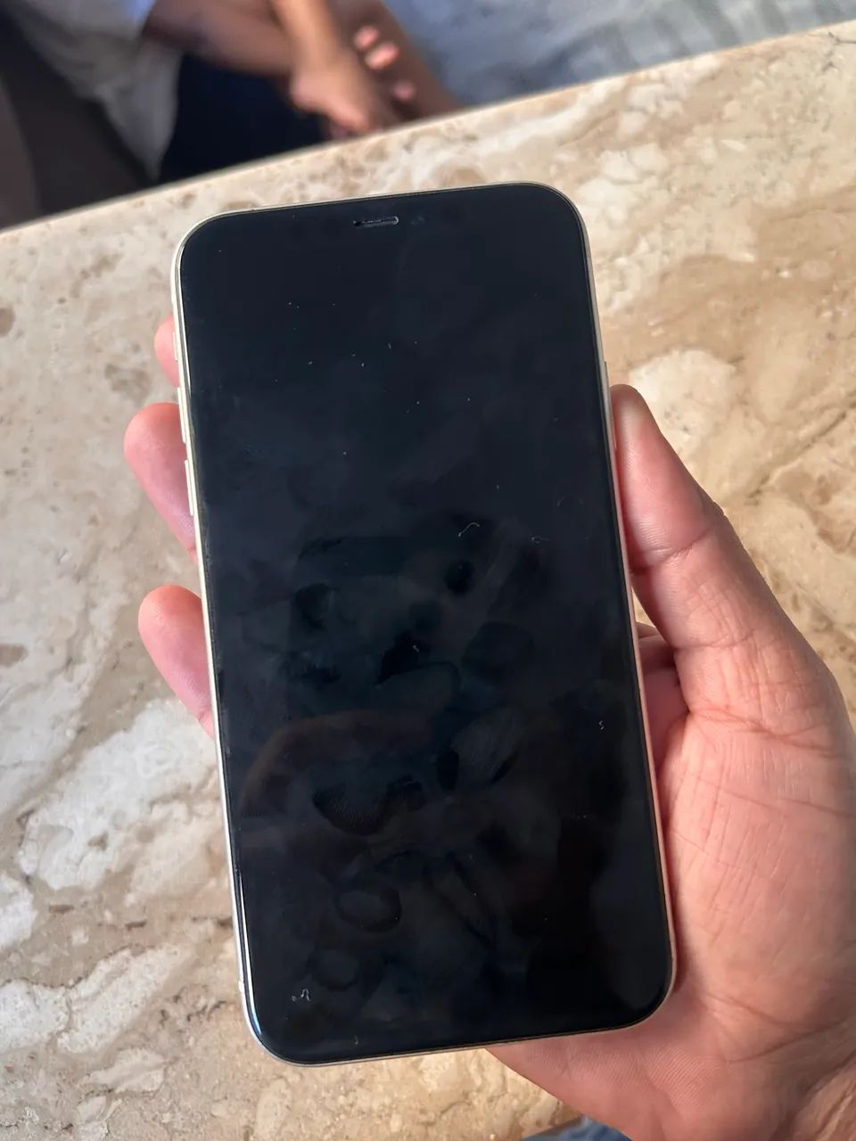 iPhone 11 64GB Branco | Não Liga | Ótimo Estado | Leia a Descrição - Foto 2