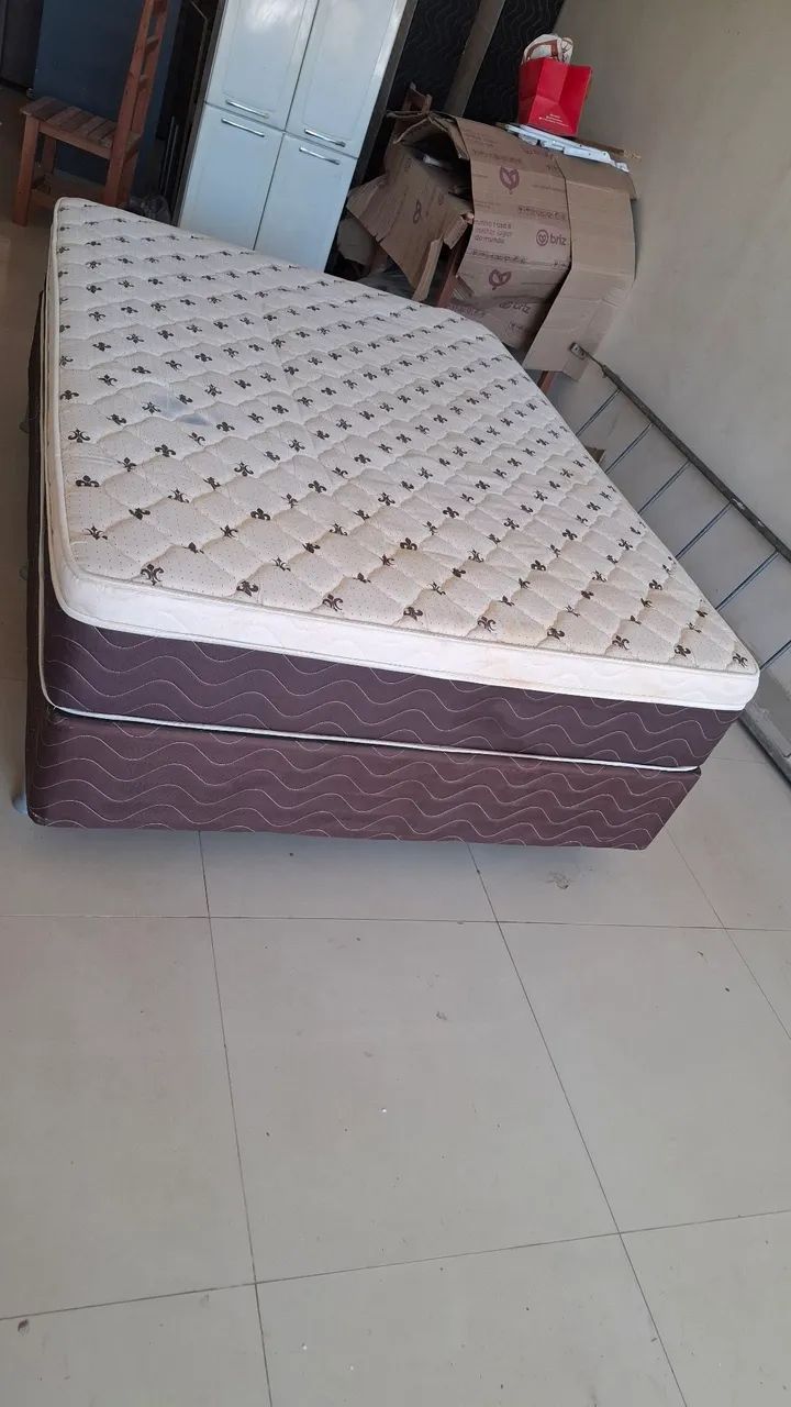 Cama Box molas ensacadas ( bem conservada) - Foto 3