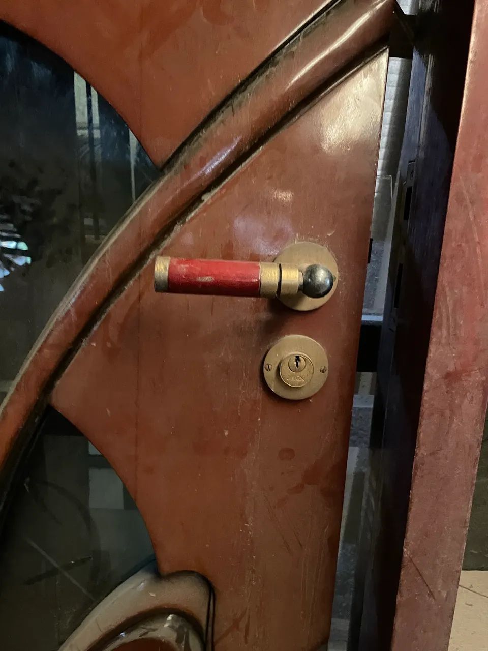 Porta De Madeira Entalhada Antiga - Foto 4