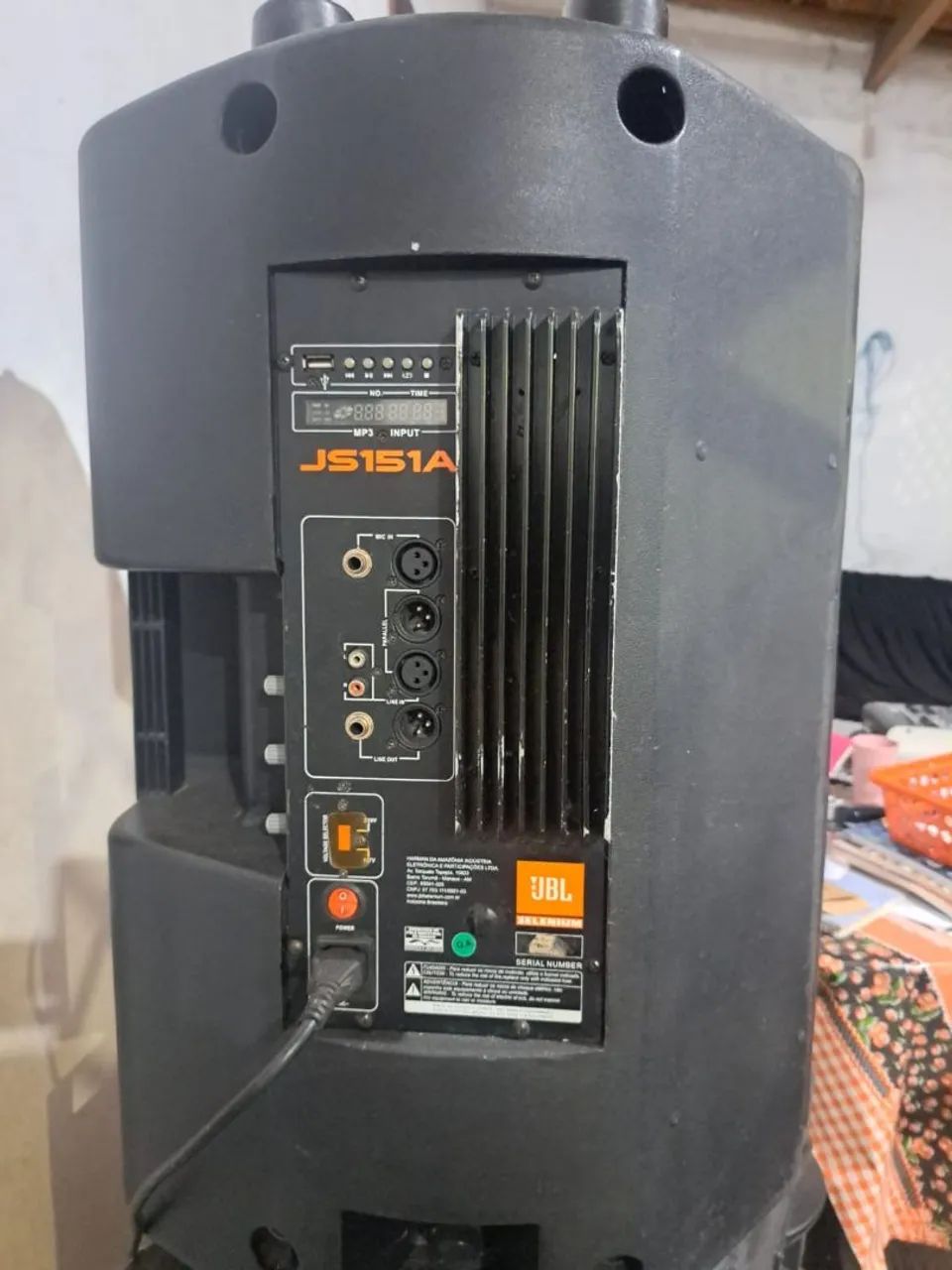Caixa de som JBL R$1.200,00 - Foto 3