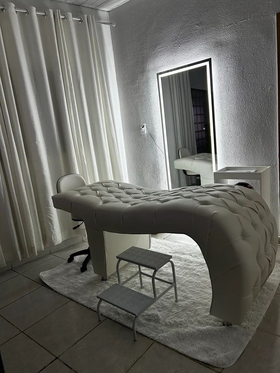 Maca luxo off white para cílios (estética)