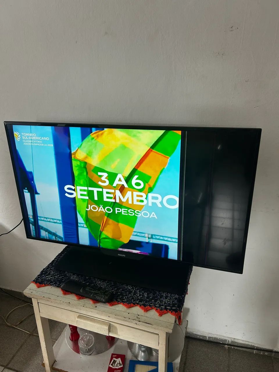 Tv 32 smart Philips com defeito - Foto 2