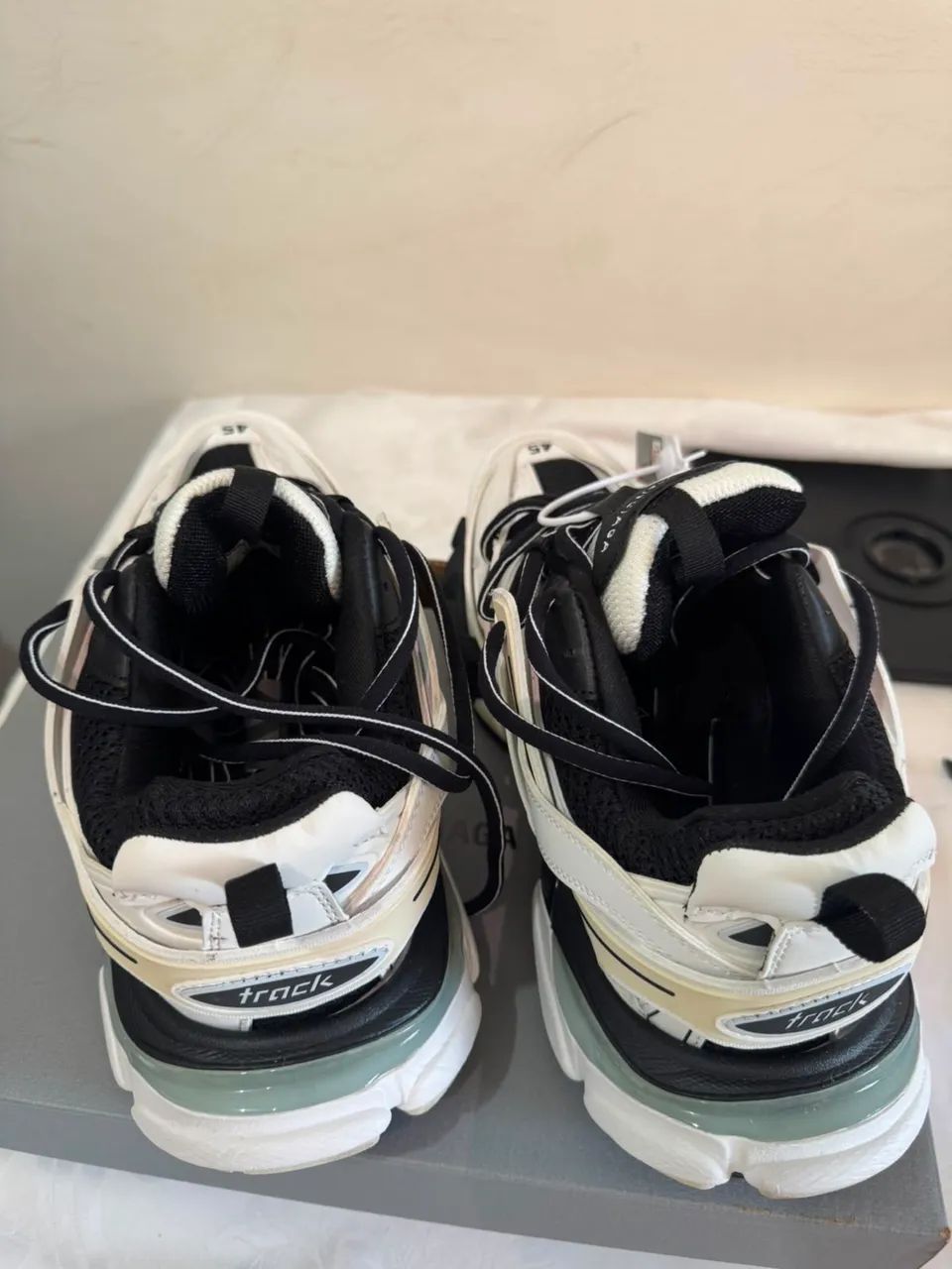 Tênis balenciaga  - Foto 2