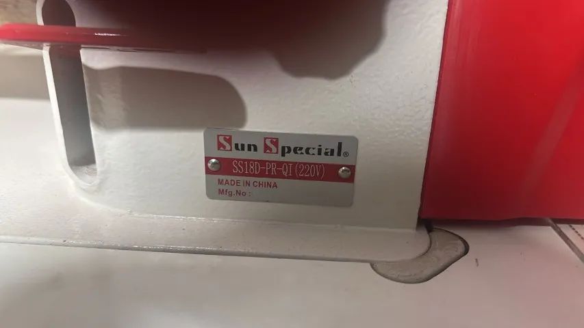 Maquina de Costura Sun Special SS18D-PR-QI COMPLETA - Foto 2