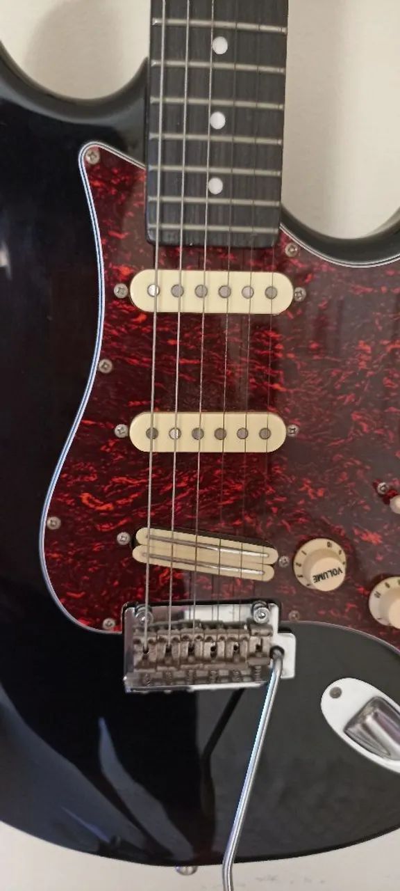 Guitarra Tagima 