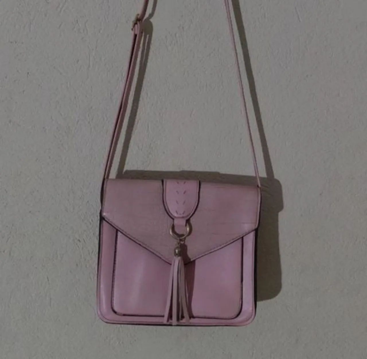 Bolsa rosa de courino 
