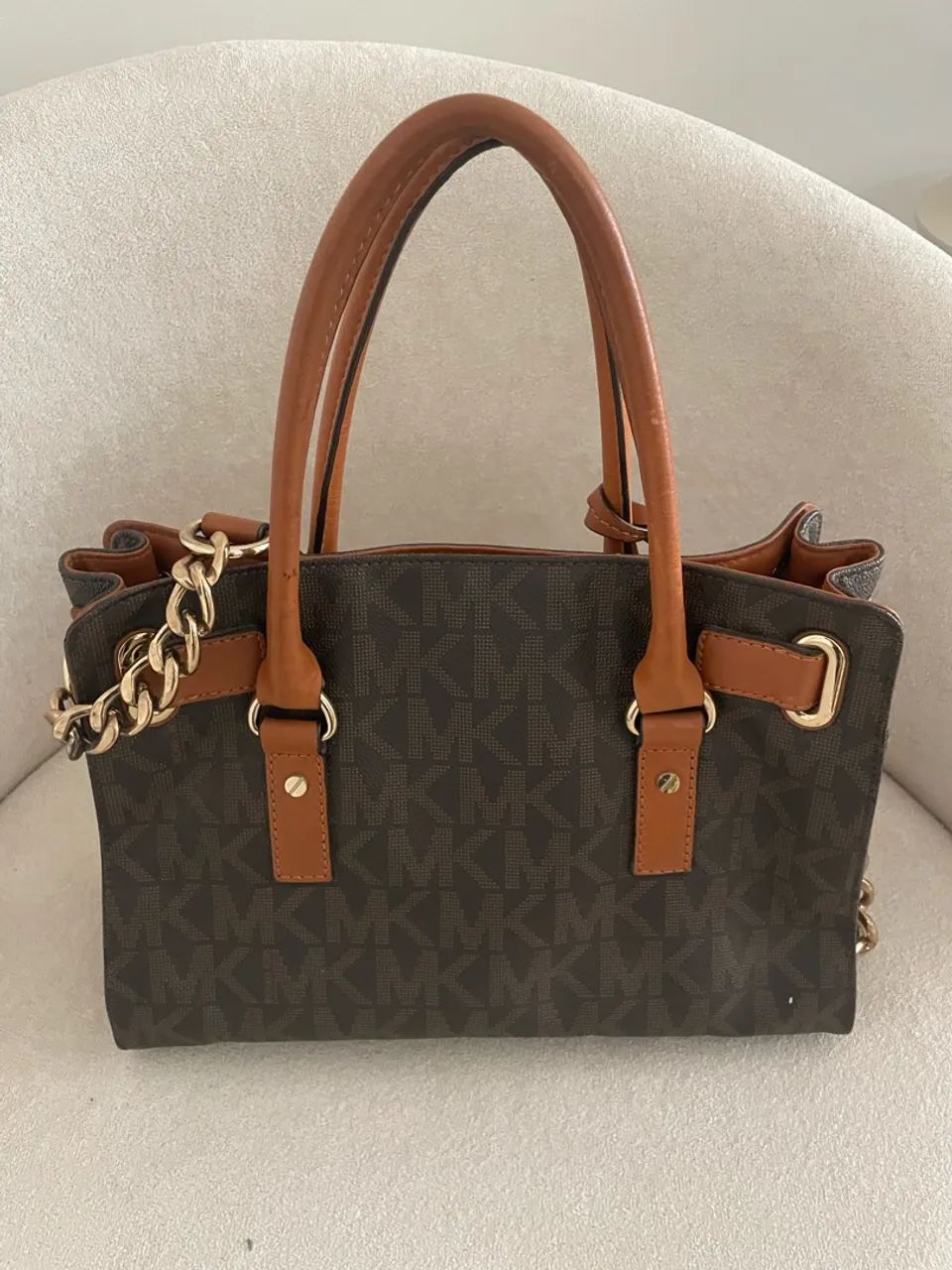 Bolsa monograma cadeado Michael Kors  - Foto 2