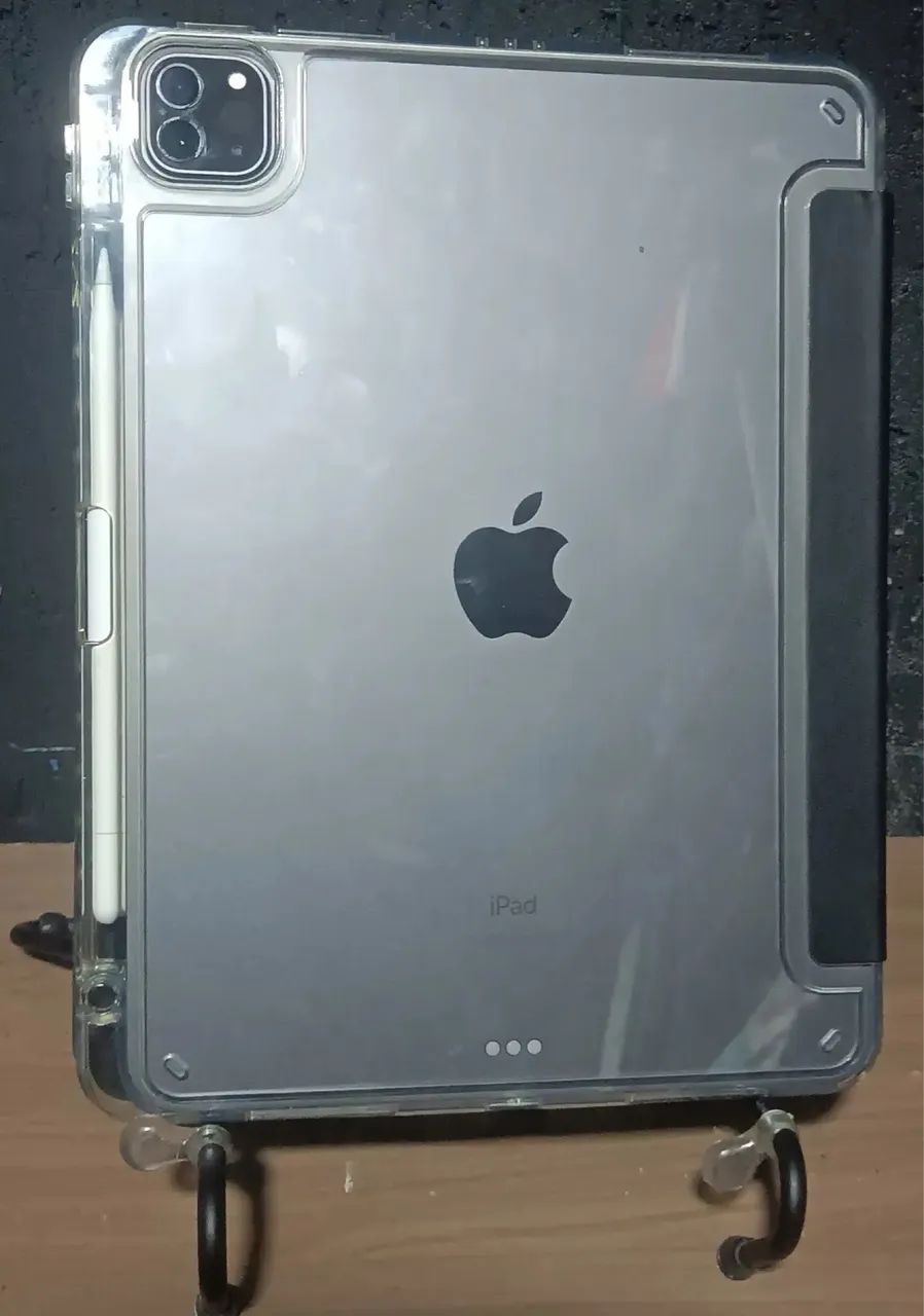 iPad Pro 3° geração com Apple Pencil - Tablets e E-Readers