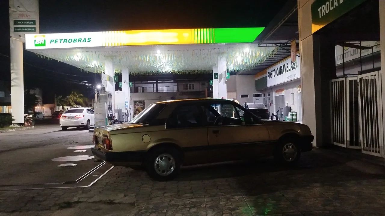 Chevrolet Monza Monza GL 2.0 EFI/SL/L/650/Club/Barc.2e4p 1988