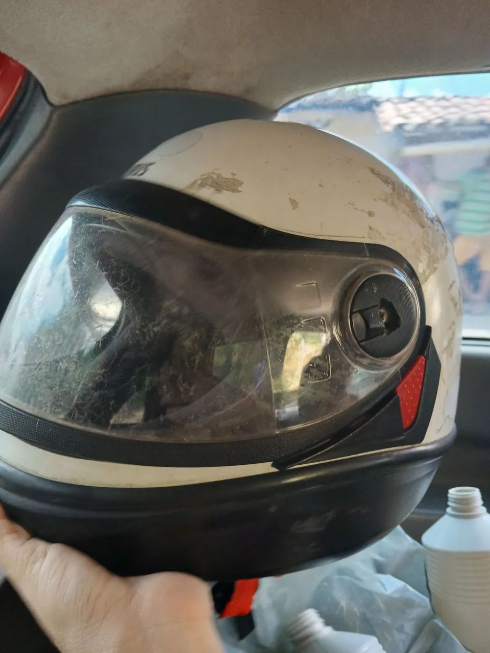 Capacete