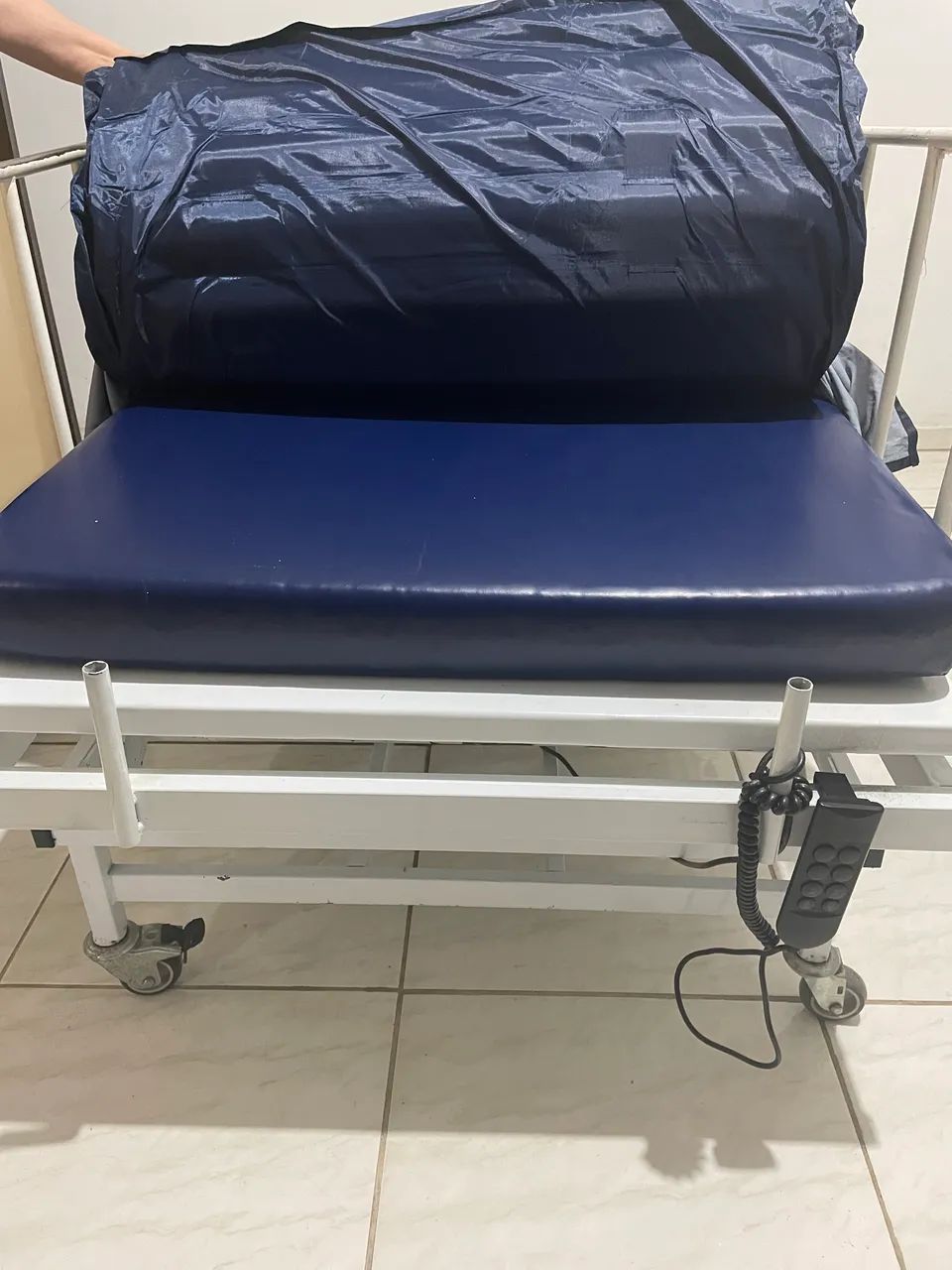 Cama hospitalar elétrica  - Foto 4
