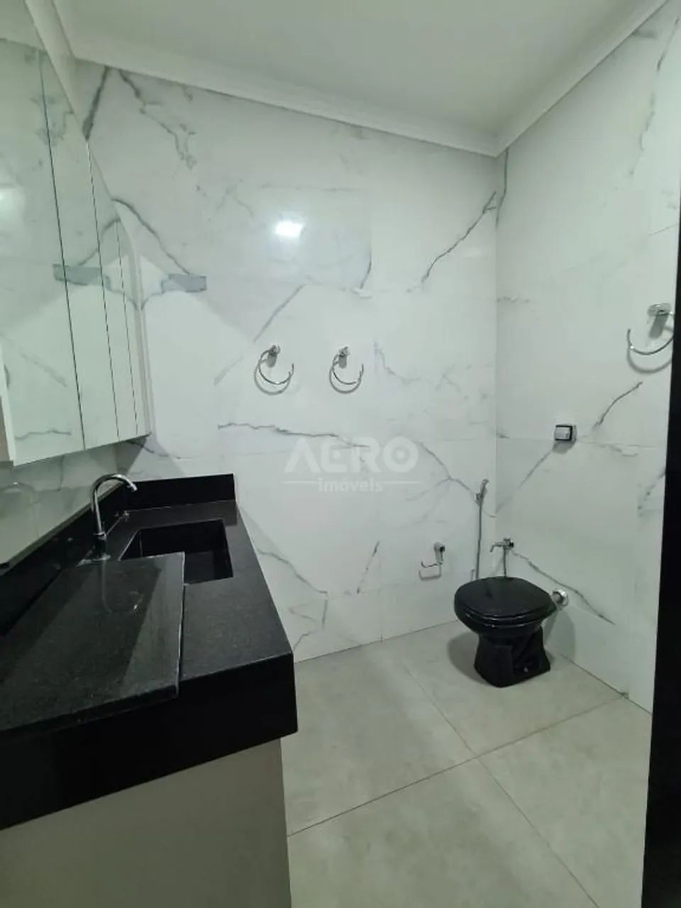 Casa com 272 m² e 4 quartos em Chácaras Odete, Bauru - SP - Foto 4