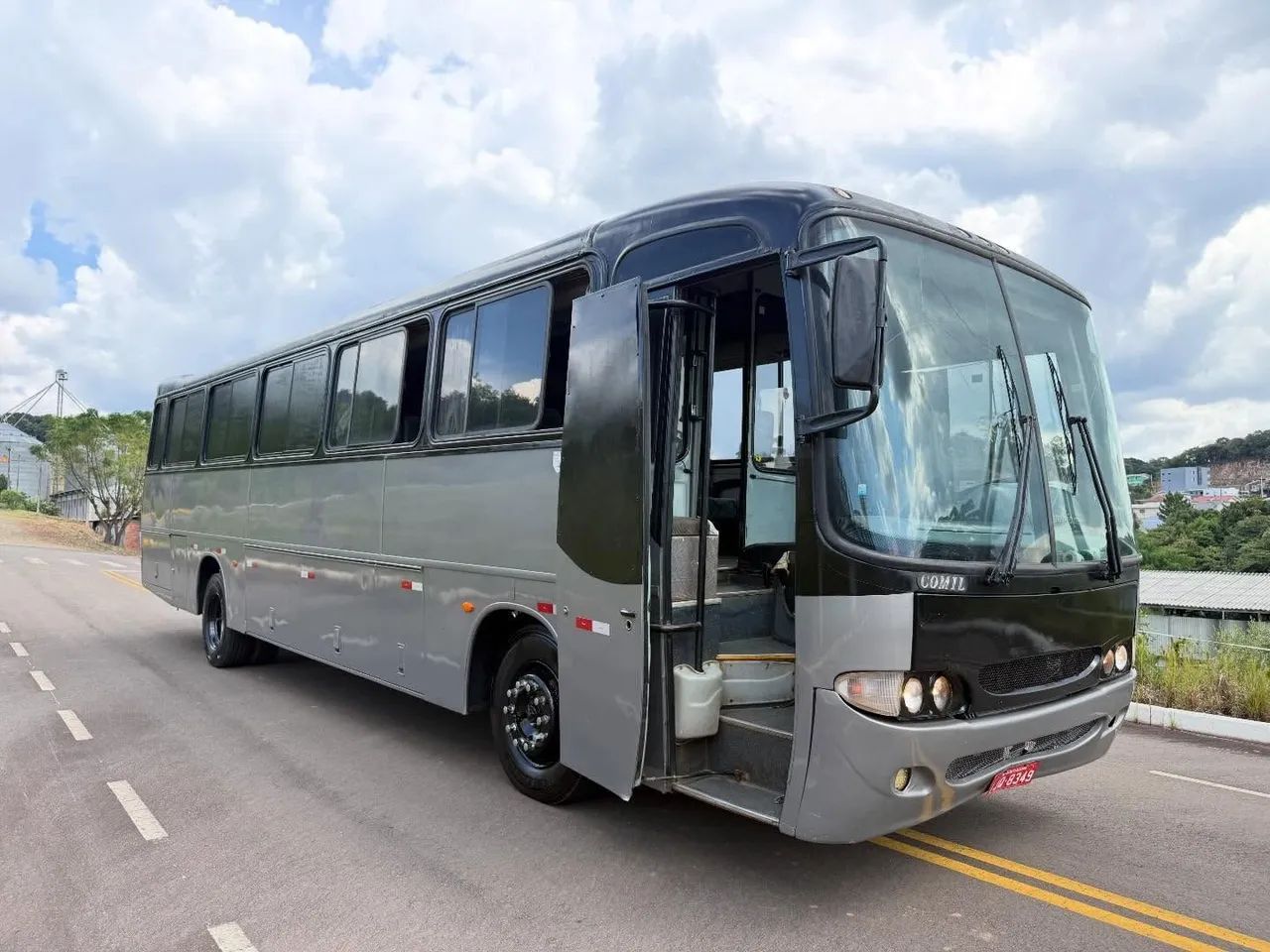 ÔNIBUS MERCEDES-BENZ