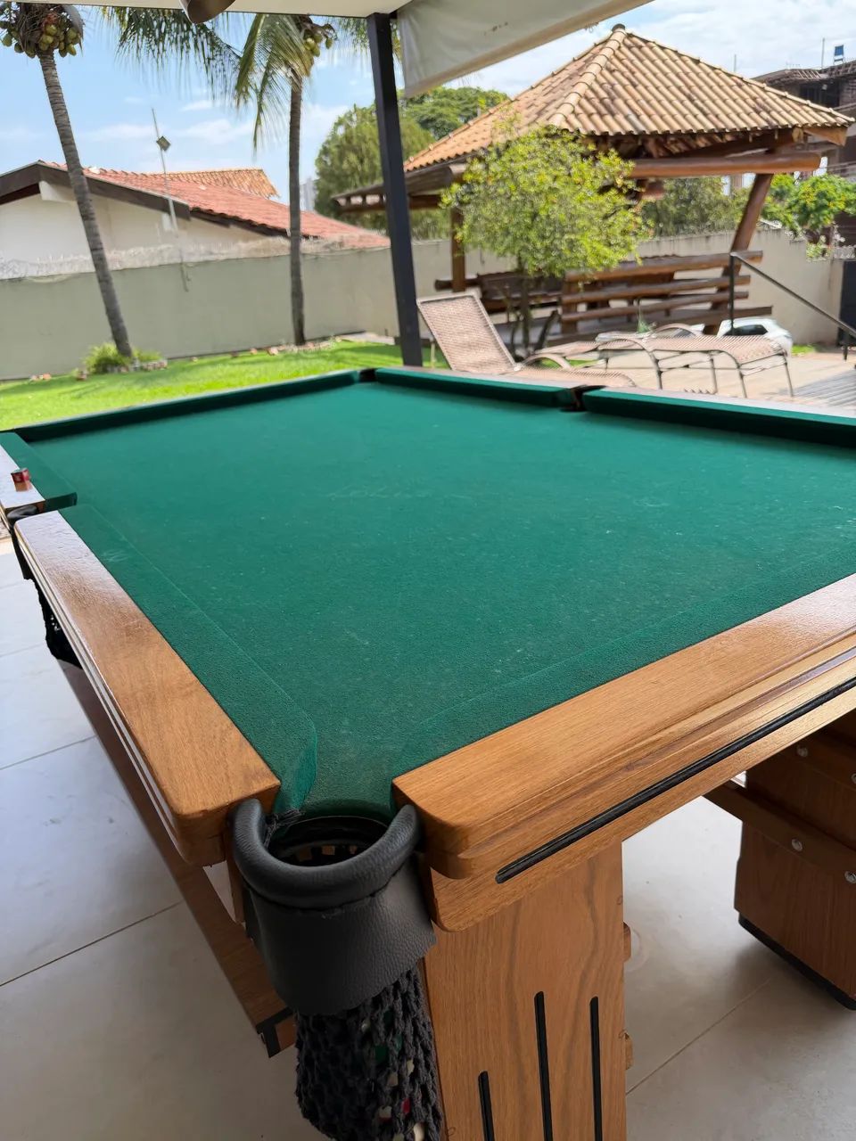 Mesa de sinuca de madeira premium