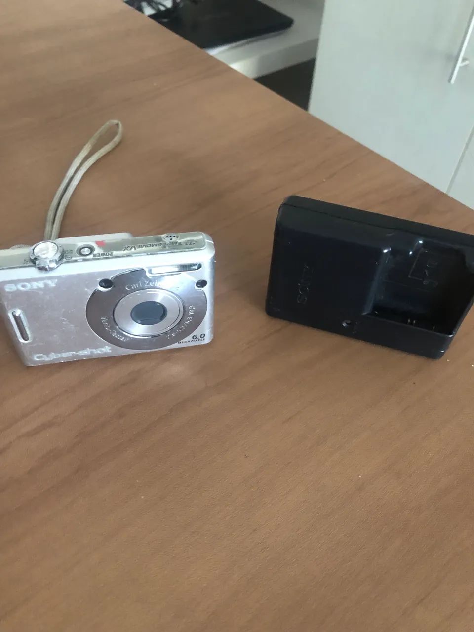 Câmera Sony cyber 6.0 funcionando perfeitamente  - Foto 2