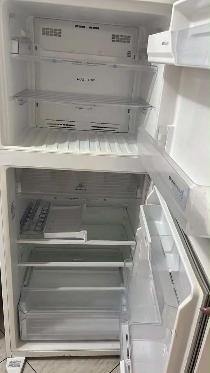 Geladeira Electrolux TF55 (sem motor) 