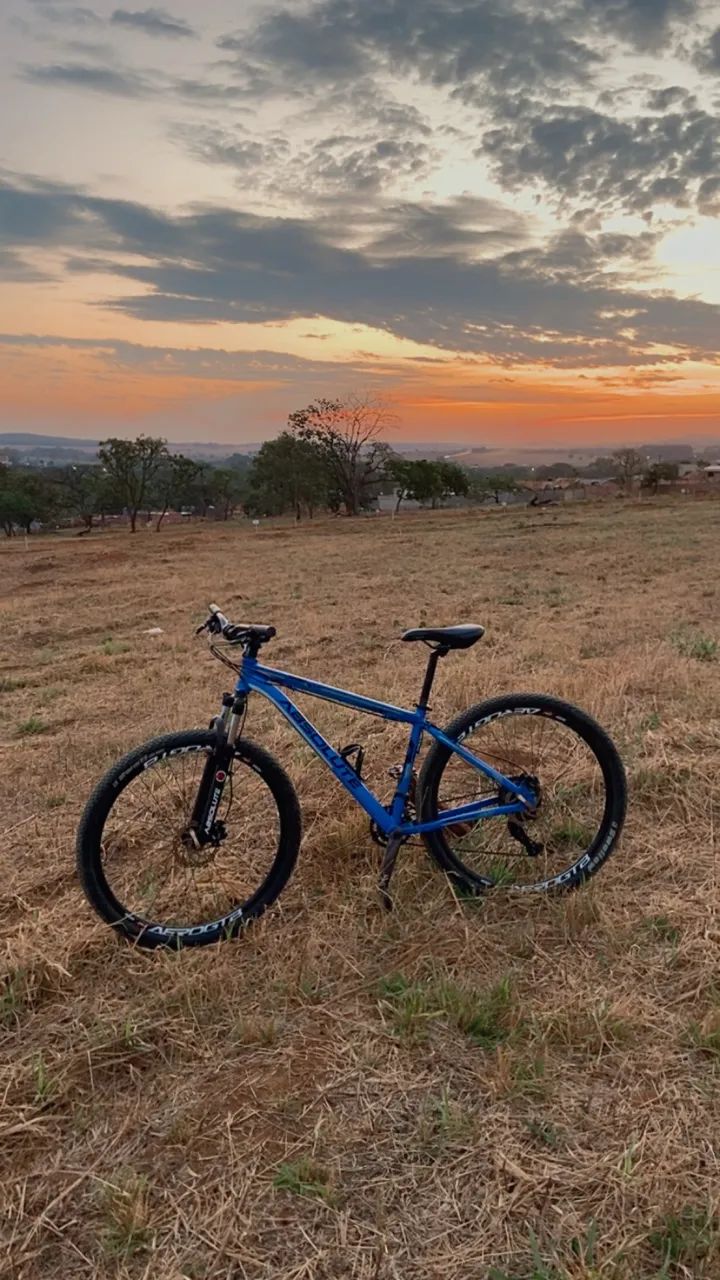 Bicicleta  - Foto 2