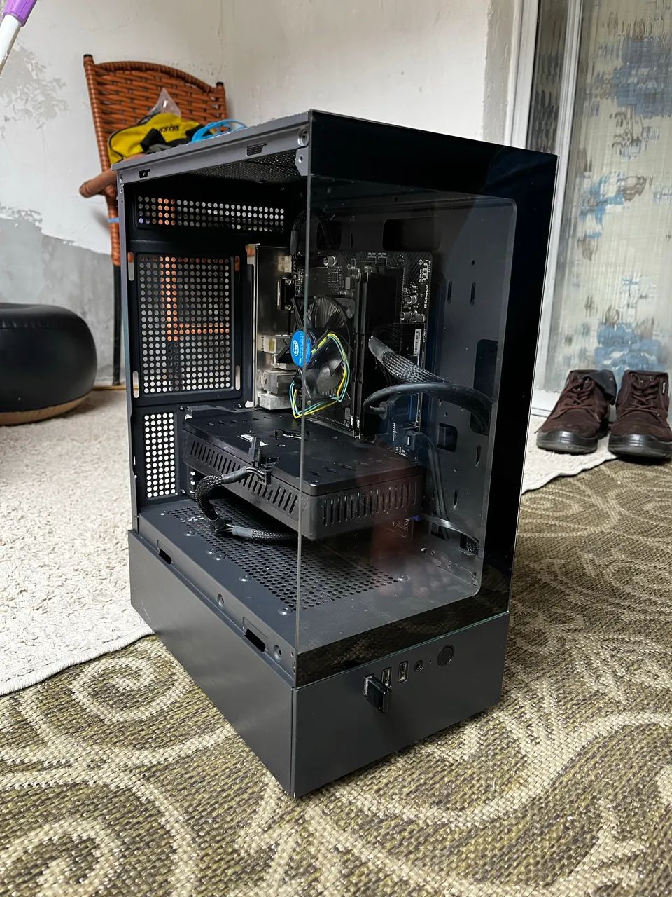 PC GAMER CORE I5 10400 + Rx 590 - Foto 3
