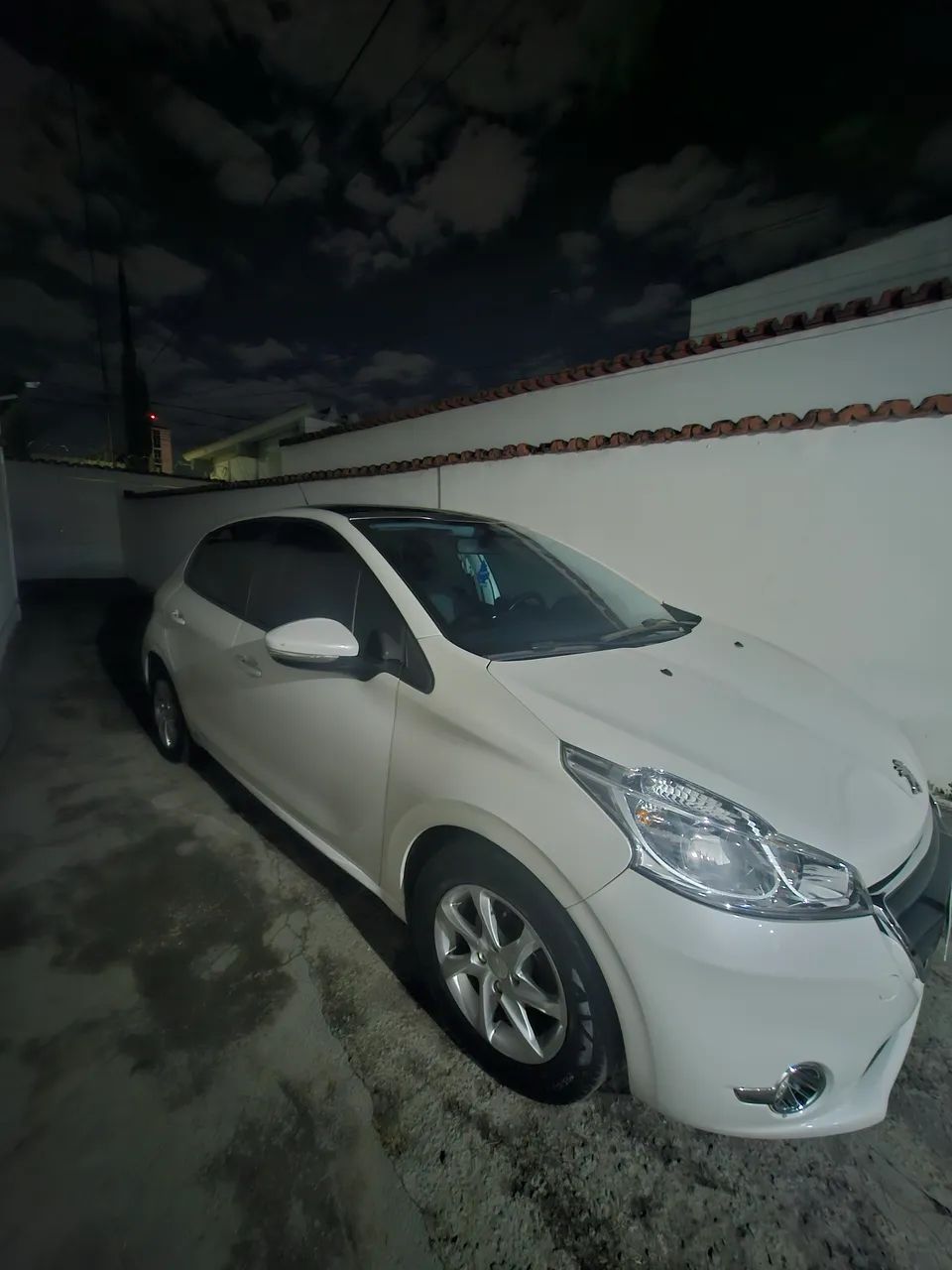 Peugeot 208 ALLURE 1.5 8V FLEX 2014
