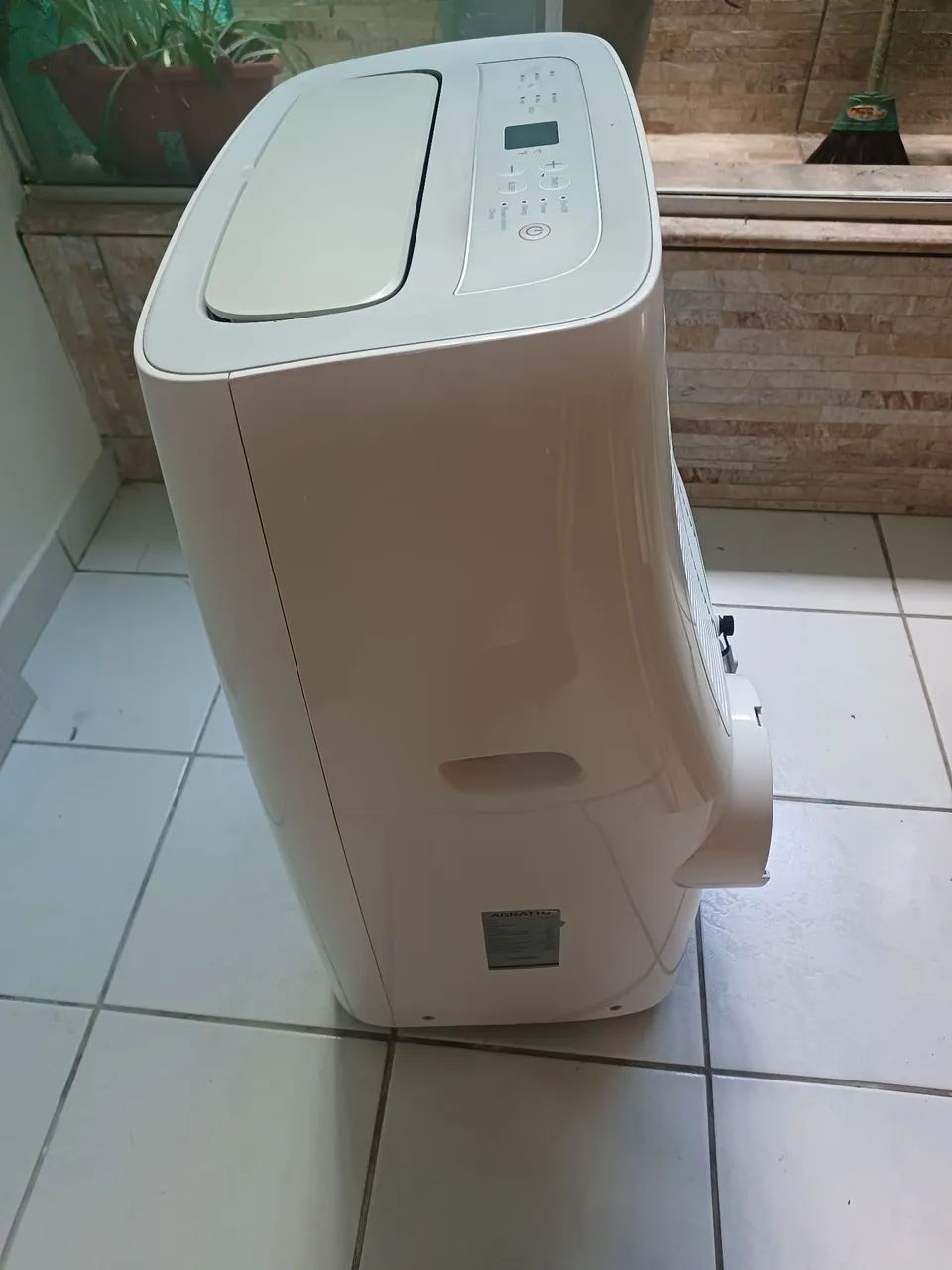 Ar-condicionado 11milbtus portátil Agratto  - Foto 3