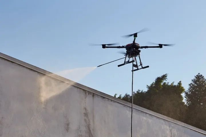 Drone Profissional de Limpeza / Lavagem Skyclean Skydrones - Foto 4
