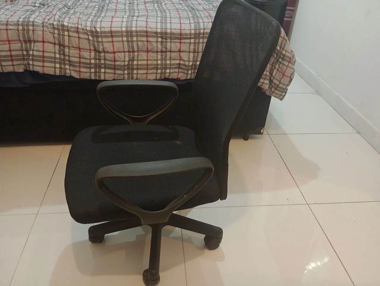 Cadeira de escritório ergonômica  - Foto 3