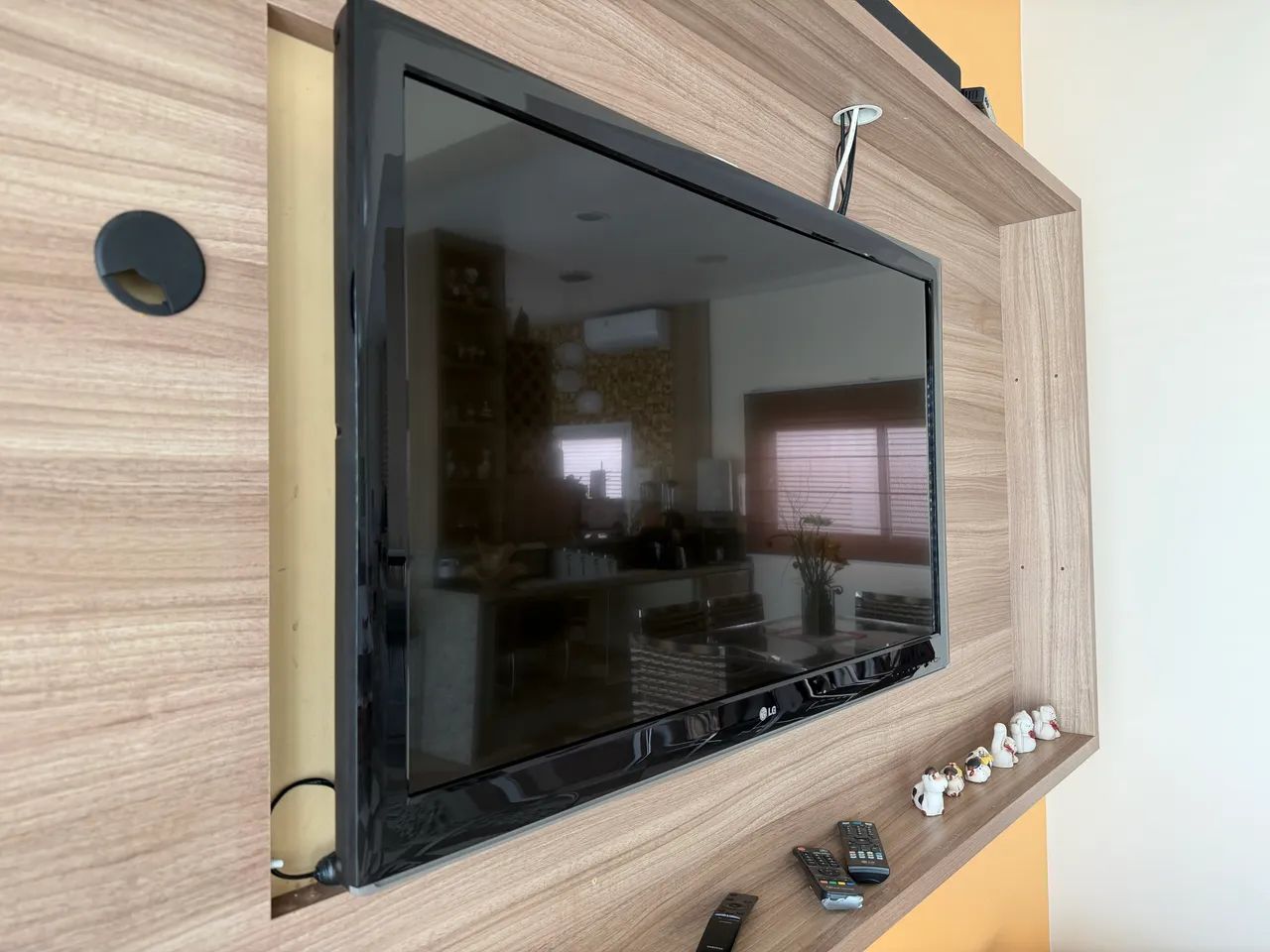 Tv LG 42 Polegadas Full HD - Foto 3