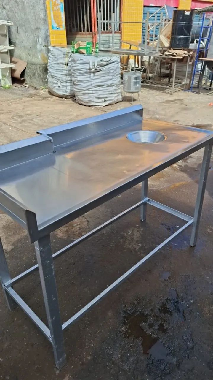Mesa de inox de 1,36mx66cm - Foto 2