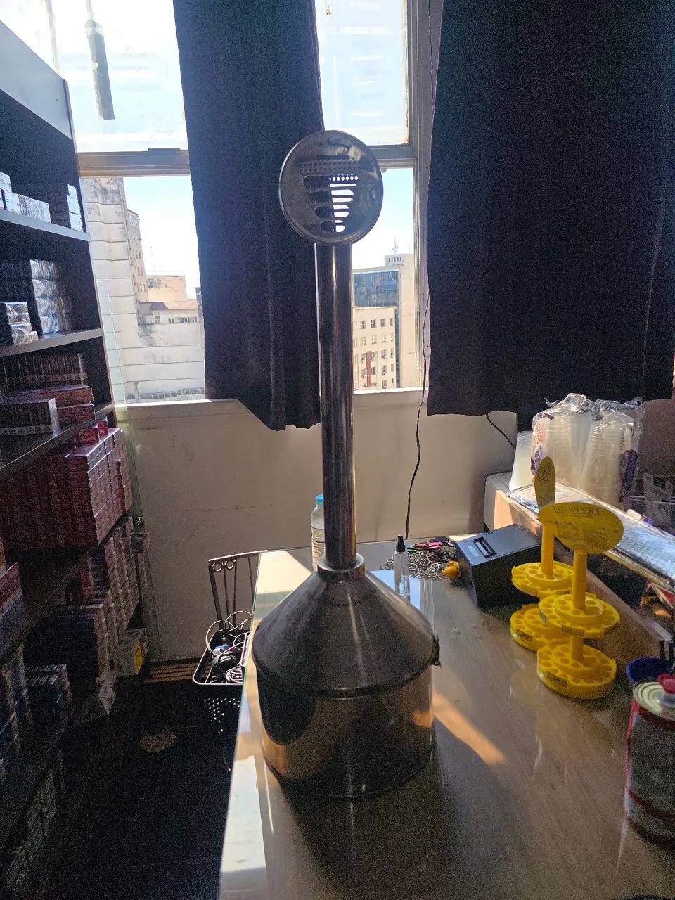 Cinzeiro Pendestal de aço inox - Foto 4