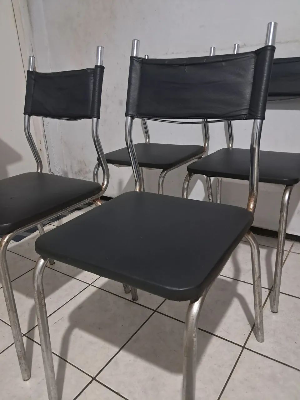Cadeira de aço
